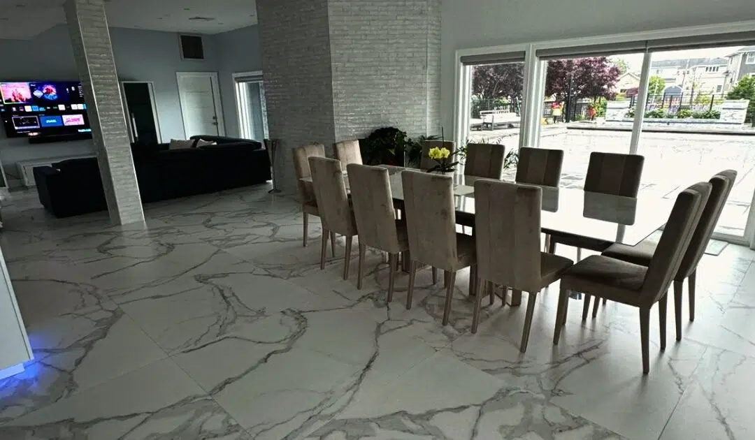 A furnished room in a residential home